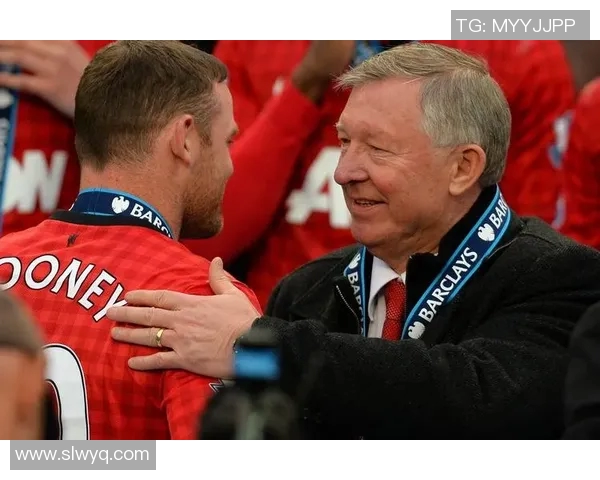 曼联传奇范加尔返校养精蓄锐，拒绝亚洲挖角联赛