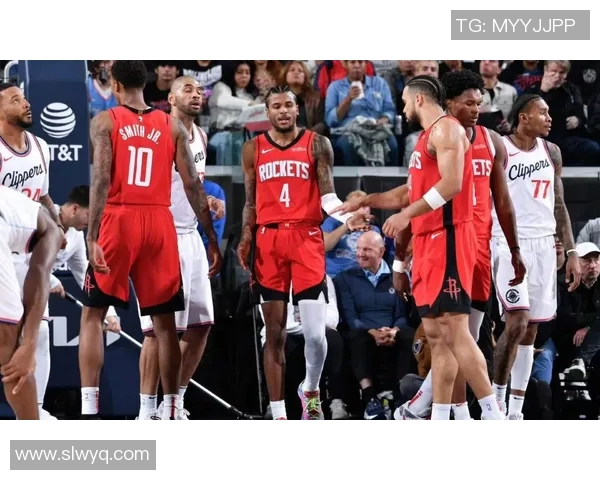 火箭队主帅因战术问题遭遇批评：球队能否扭转颓势？