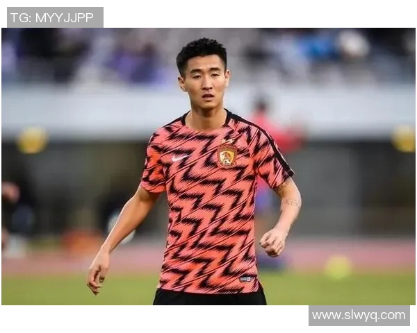 韦世豪精彩进球助力武汉三镇赢得关键比赛展现强大实力